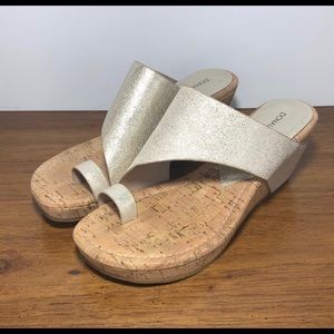Donald J Plyner Gyer Champagne Gold Cork Wedge